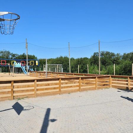 Camping La Prairie Saint-Hilaire-de-Riez Exterior foto